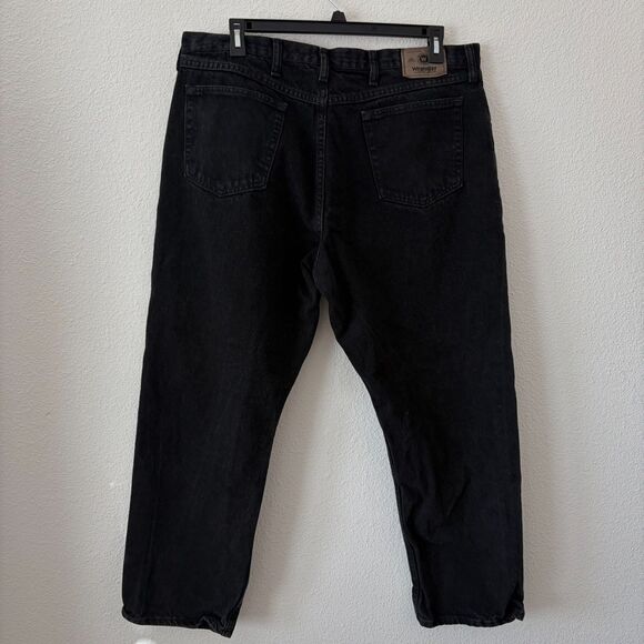 Wrangler Jeans Mens 40x30 Cowboy Cut Relaxed Fit Black Denim Western - Picture 3 of 6